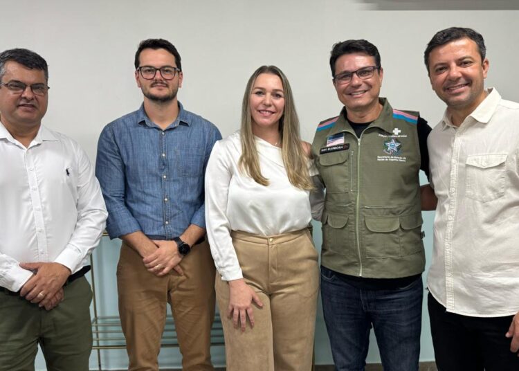 Hospital Geral de Linhares recebe R$ 5 milhões para reformas e energia solar