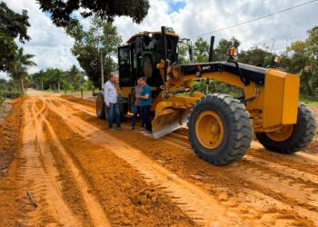 Marcos Guerra acompanha melhorias nas estradas rurais em Jaguaré