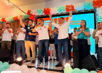 Ricardo Ferraço, Camillo Neves e lideranças de Colatina declaram apoio à reeleição de Da Vitória