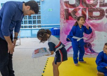 Com apoio de Arnaldinho Borgo, Judô Escolar Kids chega a 400 alunos em Vila Velha