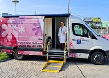 Vila Velha promove ação especial de saúde da mulher com o Carro Rosa