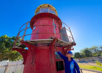 Farol de Regência começa a ganhar nova vida com obras de restauro e revitalização da praça